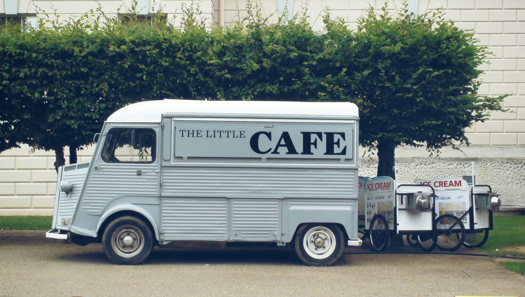 how much do coffee trucks make