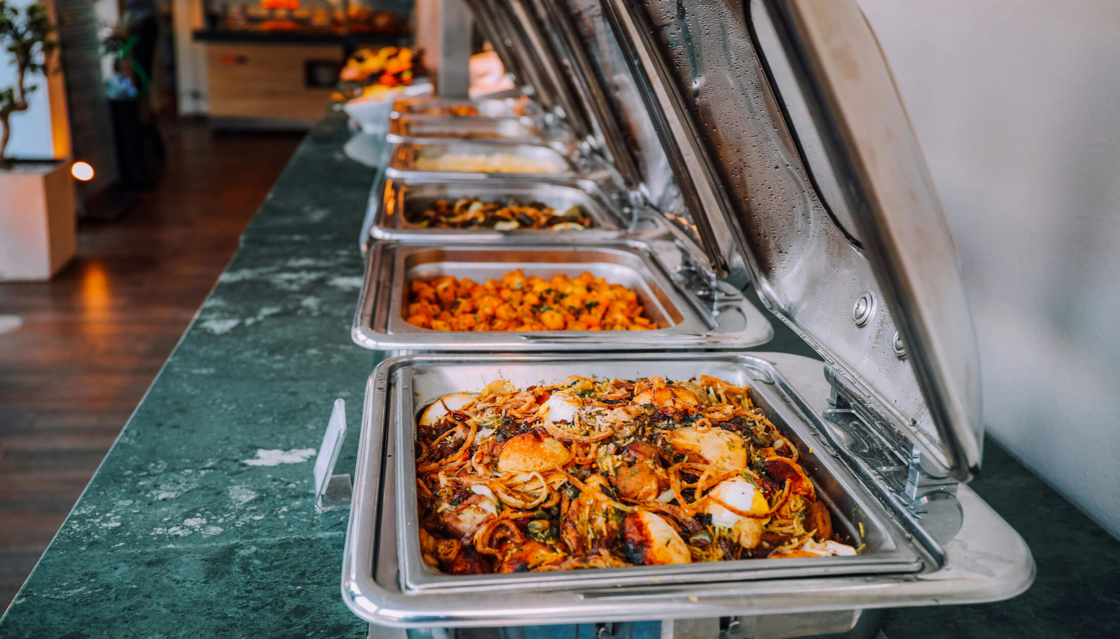 how much does it cost to start a catering business